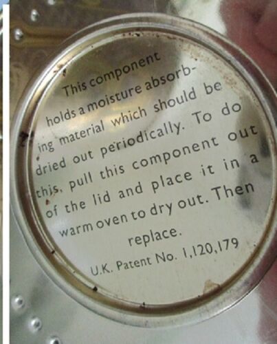 アルフォンス・ミュシャ「JOB」のヴィンテージ缶 Armstrong& Claydon - ギャラリーK