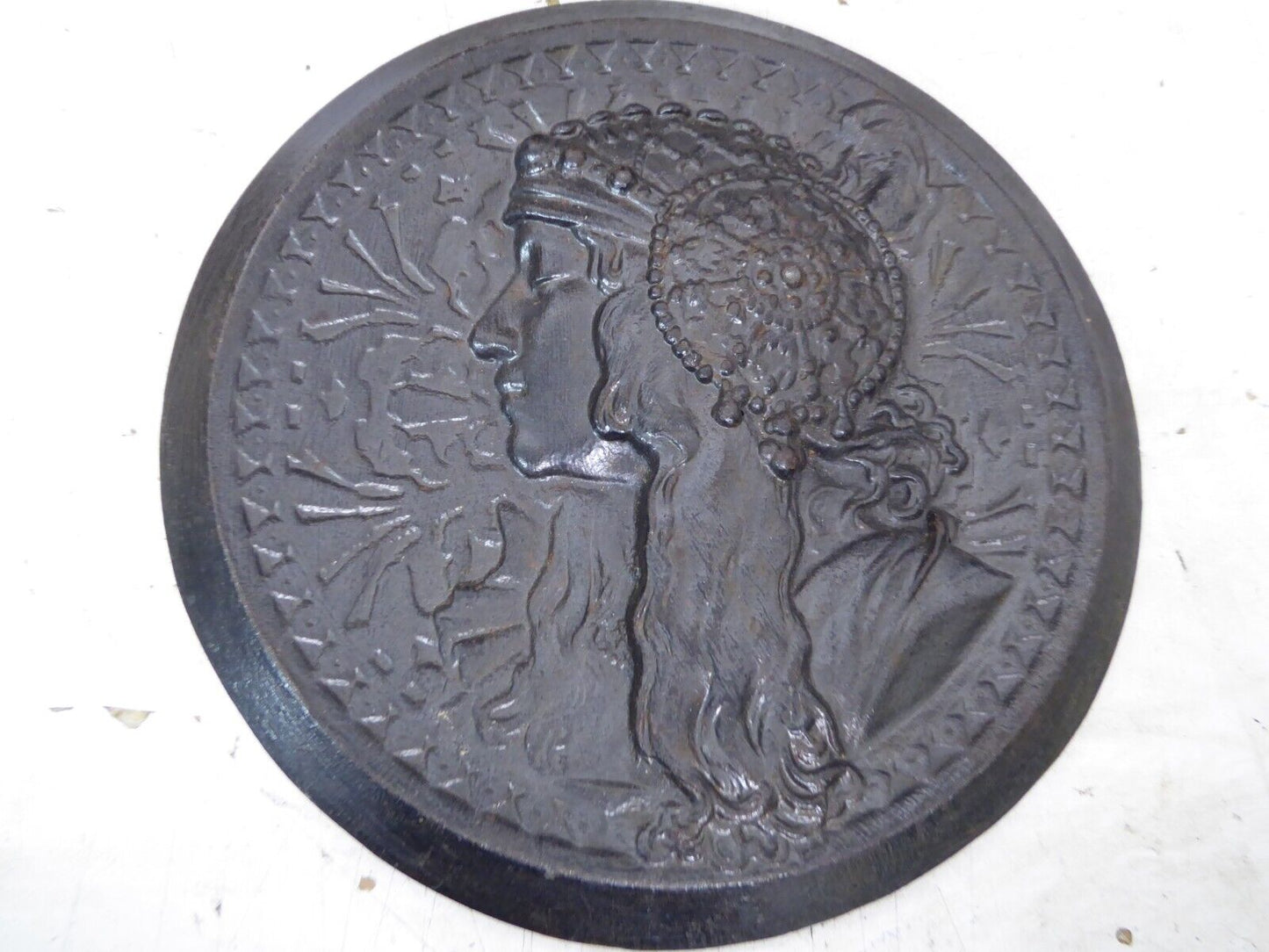 ミュシャ「ビザンチンヘッド」モチーフ ウォールプレート