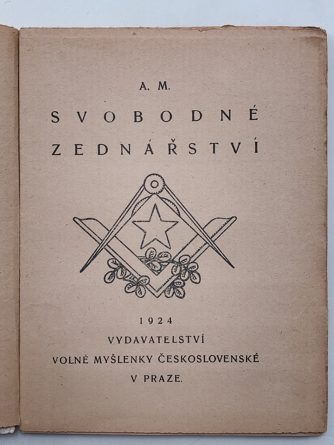 アルフォンス・ミュシャ著「Svobodne zednarstvi」フリーメイソンの本